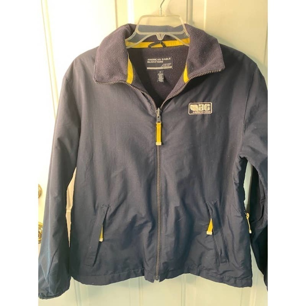 American Eagle Light Weight Navy Jacket Size Medium‎